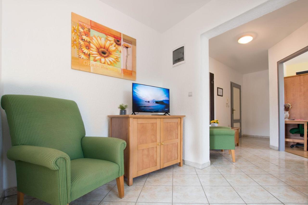 Villa Lucija Pjescana Uvala Luaran gambar